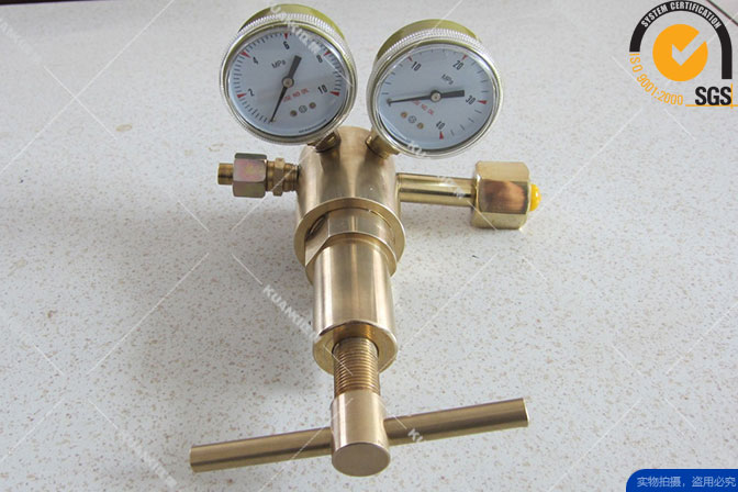 全铜高压减压器10-40MPa.jpg