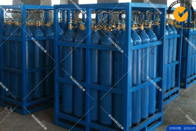 20瓶组立式氧气瓶集装格.jpg